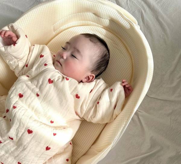かわいすぎて胸キュン♡いい夢見てるかな？ すやすやぐっすり…おやすみ赤ちゃんが大集合！