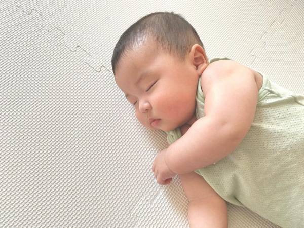 かわいすぎて胸キュン♡いい夢見てるかな？ すやすやぐっすり…おやすみ赤ちゃんが大集合！