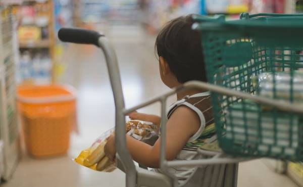 「え、人の食べ物じゃない…」コストコで息子がまさかの衝撃発言⇒大声だから周囲にも丸聞こえで…！？