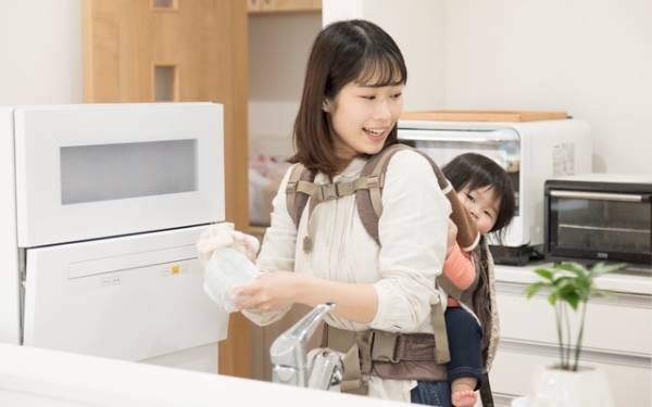 「そんな方法もアリなの！？」毎日しなくてもOK！ママがラクになる「省エネ育児」を小児科医が紹介！