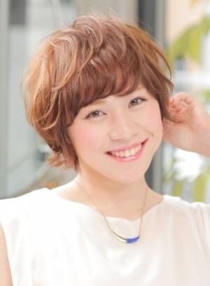 自宅で簡単お洒落なヘアスタイリング特集