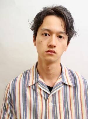 【前髪で男度を上げる！】印象を変えるメンズヘア特集