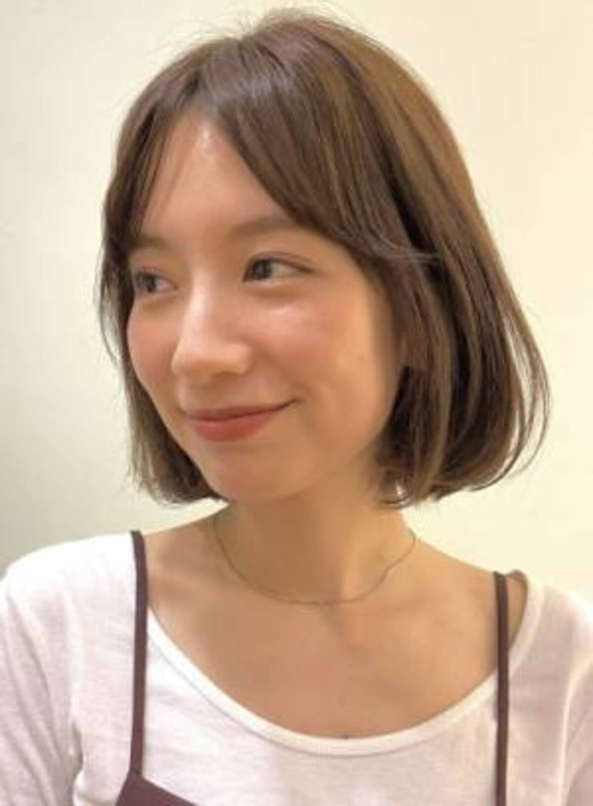 富岡佳子 髪型