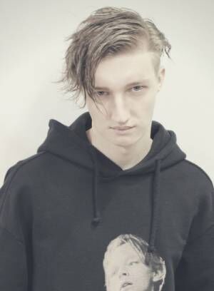 外国人風カラーとの相性が良い髪型 ウーマンエキサイト 3 4