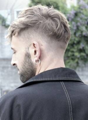最新メンズヘアスタイル 出来る男は後ろ姿で語る 後ろ姿がかっこいい髪型特集 年11月9日 ウーマンエキサイト 1 7
