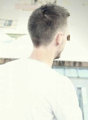 最新メンズヘアスタイル 出来る男は後ろ姿で語る 後ろ姿がかっこいい髪型特集 ウーマンエキサイト 5 7