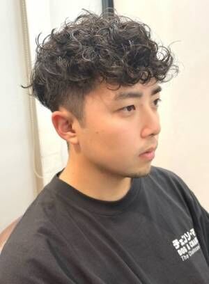 パーマヘアでセットを楽に簡単にイケメンヘアー