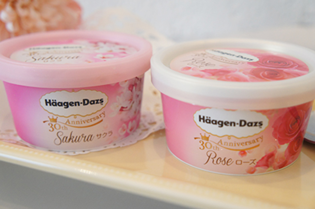 2月3日発売 祝ハーゲンダッツ日本上陸30周年 アニバーサリーアイスは ローズ と サクラ 14年2月3日 ウーマンエキサイト 1 2