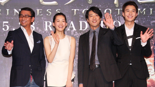 綾瀬はるか、やっぱり天然？　大阪城は「お寺、じゃなくて神社」