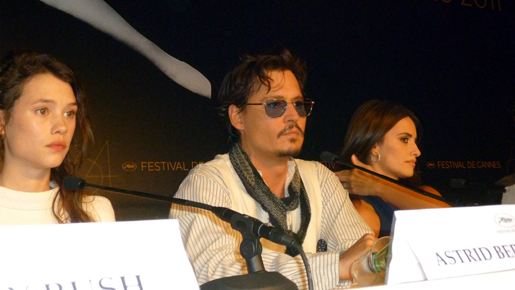 【カンヌレポート2】J・デップ、カンヌ来場に熱狂！役作りにあのアニメキャラが影響？