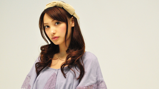 大政絢インタビュー　クールからキュートに！ 10代最後の華麗なる“変身”で魅せる