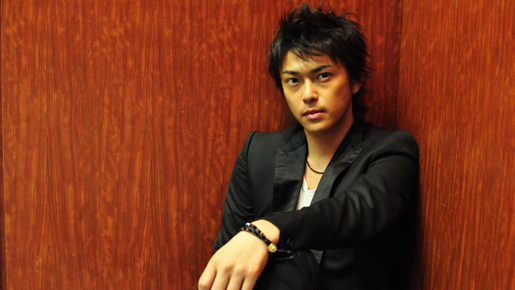 勝地涼インタビュー　東山紀之と向かい合い「目で語り合った」