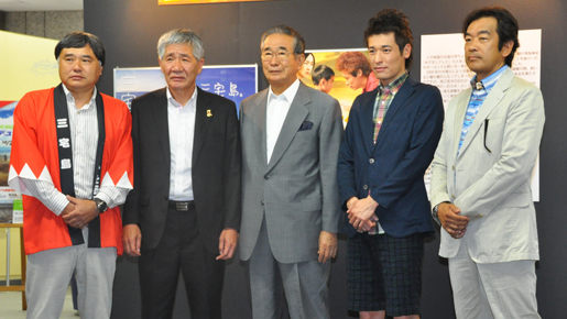 “三宅島一日観光大使”佐藤隆太の元へ石原都知事が電撃訪問！