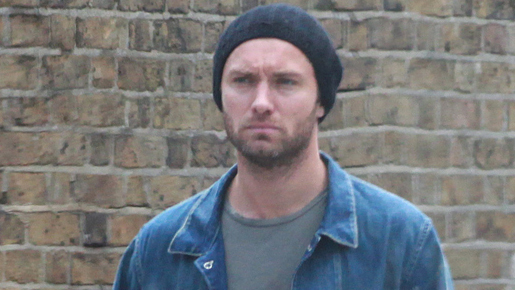 ケイト・モス挙式に、元夫妻のジュード・ロウ＆サディ・フロストが仲よく出席