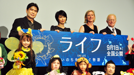 松本幸四郎＆松たか子による“父娘”ナレーションを監督が絶賛！