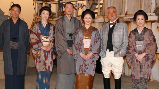 常盤貴子＆筒井道隆が急接近!?「圭史くんに言いつける」とベテラン女優が釘をさす？