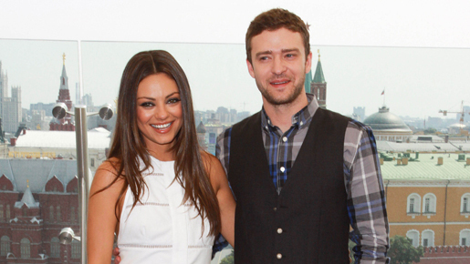 ミラ・クニス、得意のロシア語でジャスティン・ティンバーレイクの窮地を救う