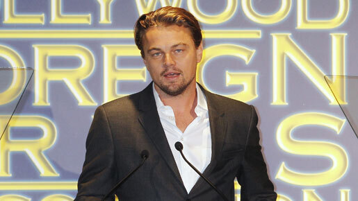 L・ディカプリオ、恋人ブレイク・ライブリーに新車プレゼントのうわさはデマ