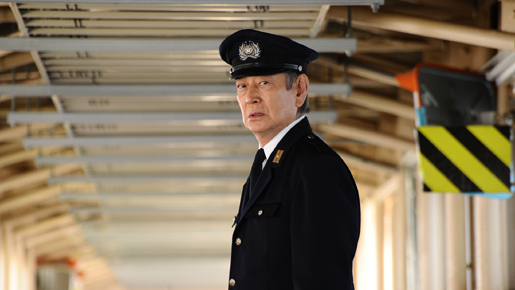 高倉健6年ぶり新作の競演陣発表！　ビートたけし、初共演には綾瀬はるか＆草なぎ剛も