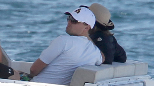 レオナルド・ディカプリオ、うら若きモデル2人を手玉にとる二股交際？