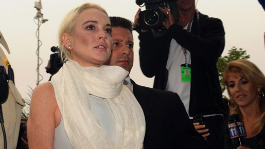 リンジー・ローハン、カリフォルニアの刑務所から5時間弱で出所