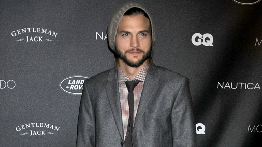 アシュトン・カッチャーのTwitterアカウントが炎上、本人がつぶやき自粛を宣言