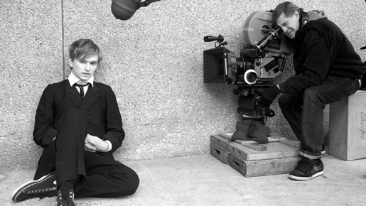 『永遠の僕たち』ガス・ヴァン・サント監督「自分の見知ってる場所に、帰り始めてる」