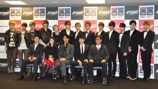 少女時代・テヨン、一人きりでのステージに「寂しかった」