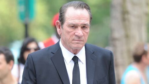 トミー・リー・ジョーンズ、戦後の日本が舞台の大作でマッカーサー元帥役に