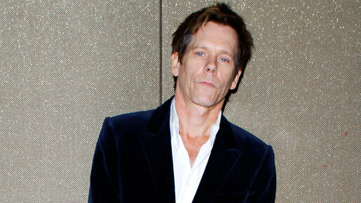 ジョージ・クルーニー、ケヴィン・ベーコンらがL.A.で1日限りの朗読劇に出演