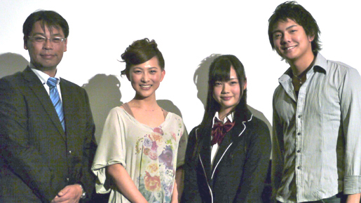 16歳の空手少女・長野じゅりあの型見せに大歓声　でも「演技は不安…」