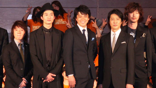 小栗旬、結婚後初の公の場に！　堤真一は「見習いたい」と結婚願望を告白!?