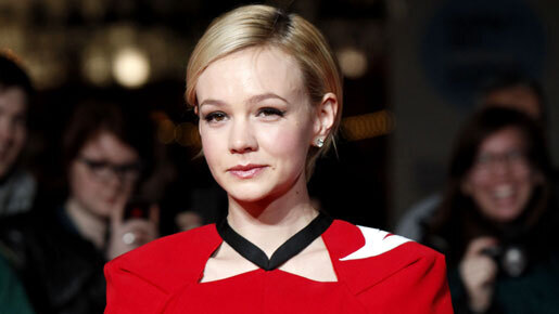 キャリー・マリガン、1歳下のミュージシャンとイギリスで挙式