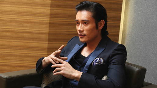 ビョンホン生中継会見　『G.I.ジョー』続編で再び美しきマッチョ披露！