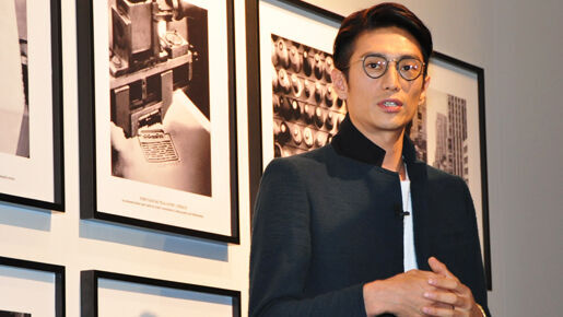 伊勢谷友介 突然の恋愛質問に大汗 いい年だからどうにかしたいけど 笑 12年6月日 ウーマンエキサイト 1 3