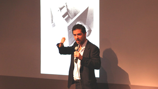 イケメン仏俳優メルヴィル・プポーに女性客殺到！　ロマンティックな人生観語る