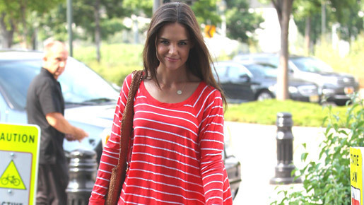 ケイティ・ホームズ、数週間前からサイエントロジーに監視されていた？