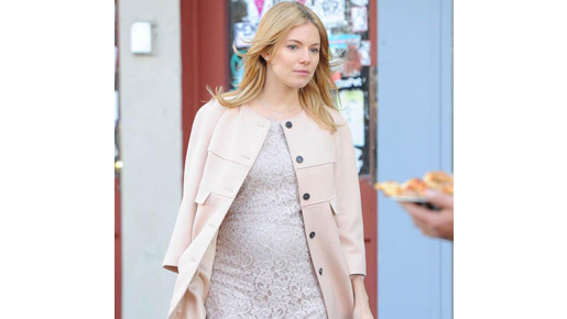 シエナ・ミラーが出産！　婚約者トム・スターリッジとの間に第1子をもうける