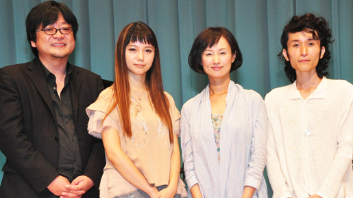 宮崎あおい、映画主題歌を生で聴いて「いろんなことが愛おしい」と涙