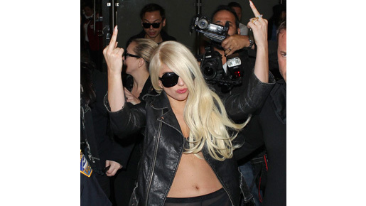 レディー・ガガ、玩具メーカーから約8億円の損害賠償で訴えられる！