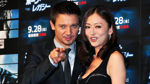 ジェレミー・レナー、『ボーン』シリーズ続編で松雪泰子にボコボコにされたい？