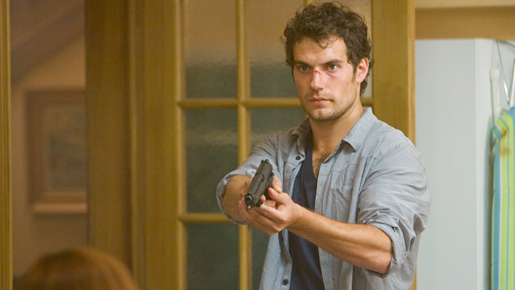 “新スーパーマン”ヘンリー・カヴィルが叫ぶ！『シャドー・チェイサー』予告編到着