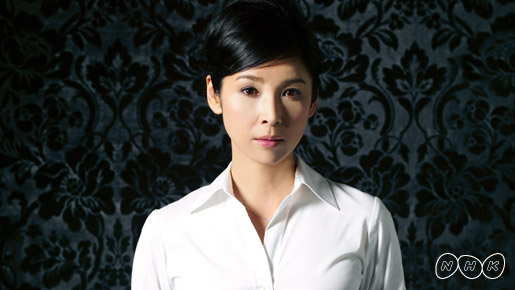 24歳・黒木瞳が「てへぺろっ」!?　10人の女演じる「黒い十人の黒木瞳」スタート