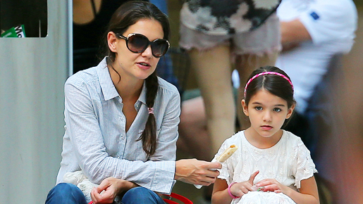 ケイティ・ホームズ、トム・クルーズと離婚後の娘との生活について語る