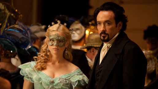 恋人・エミリーに隠された真実とは!?　『推理作家ポー　最期の5日間』本編映像到着