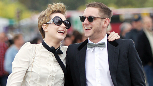 エヴァン・レイチェル・ウッド、ジェイミー・ベルとゴールイン間近