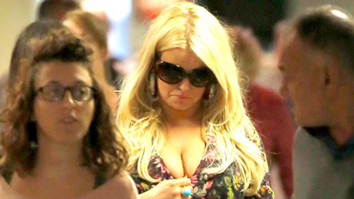 ジェシカ・シンプソン、第1子出産から7か月で早くも第2子を妊娠！