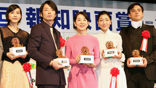 吉永小百合「私だけでいいのか…」報知映画賞主演女優賞に恐縮