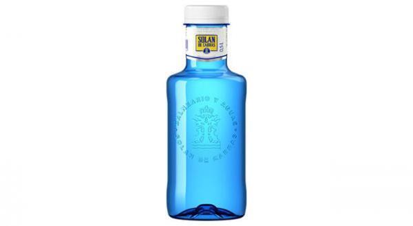 レアル・マドリード公式ドリンクが日本初上陸！王族も求めた名水がコンビニなどで展開スタート