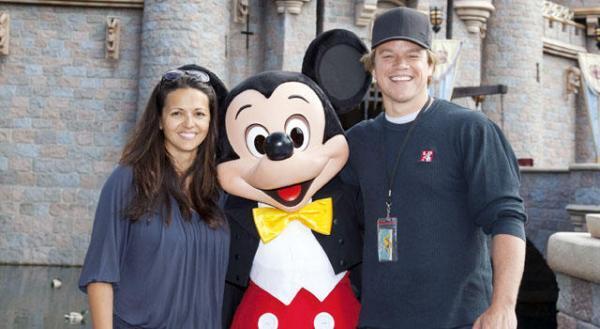 マット・デイモン、8年連れ添った妻とカリブ海で超豪華な2度目の挙式！